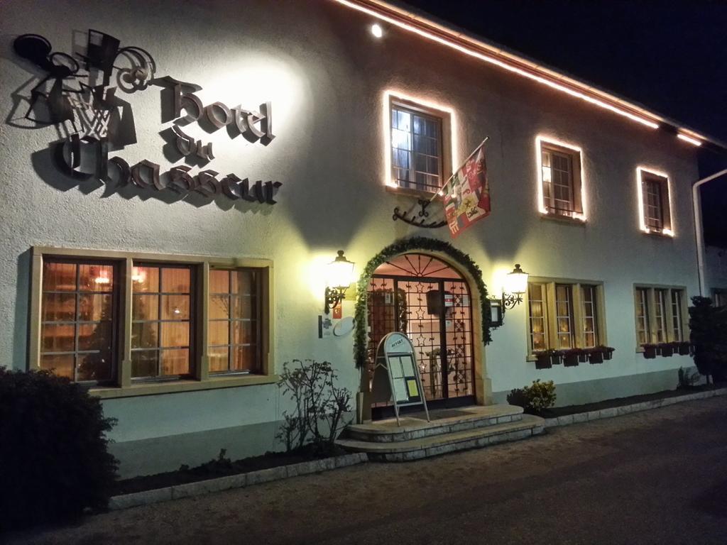 Hotel Du Chasseur Enges Buitenkant foto